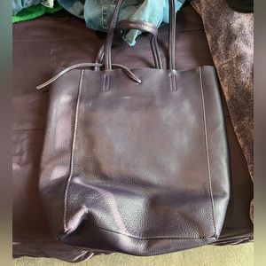 Purple leather shoulder bag